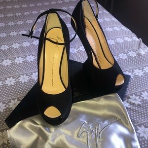 Giuseppe Zanotti  wedge shoes